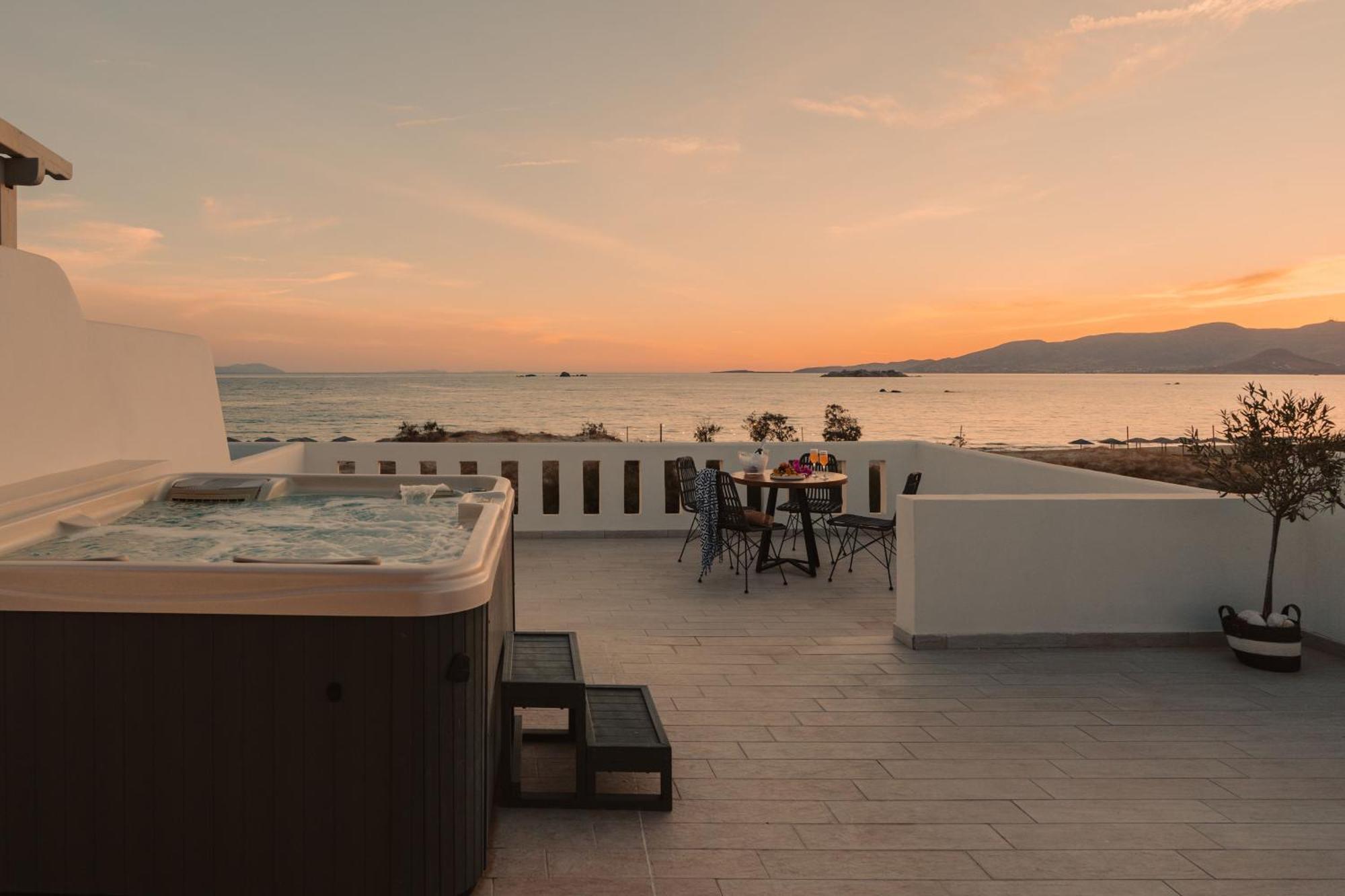Almiriki Naxos Beachside Living Plaka  Exterior photo