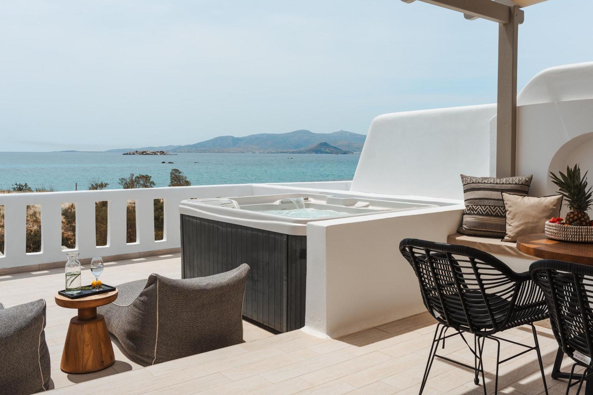Almiriki Naxos Beachside Living Plaka  Exterior photo